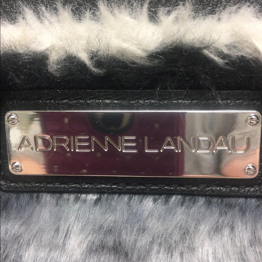 ADRIENNE LANDAU / Faux Fur - Picture 4 of 5